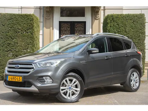 Ford Kuga 1.5 EcoBoost Titanium TREKHAAK | CAMERA | NAVI | ZEER NETTE STAAT