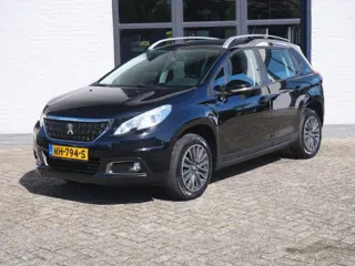 Peugeot 2008 1.2 PureTech Blue Lion 126.000km !!! Panoramadak Carplay Navi