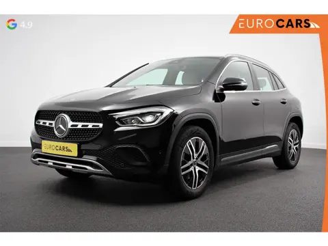 Mercedes-Benz GLA-klasse 200 Automaat Progressive Mercedes-Benz GLA-klasse 200 Progressive | Navigat