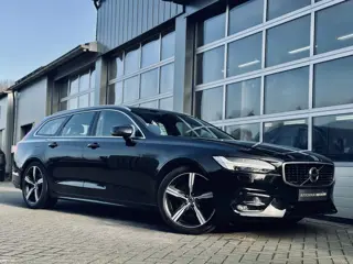 Volvo V90 2.0 T4 R-Design | Automaat | Panodak | Trekhaak | Adapt Cruise | Standkachel | Keyless | I