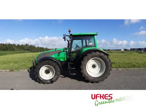 Valtra T190 (bj 2006)
