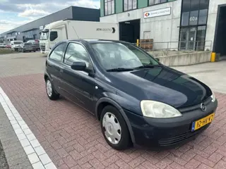 Opel Corsa 1.2-16V Comf.Easytr. (bj 2001)