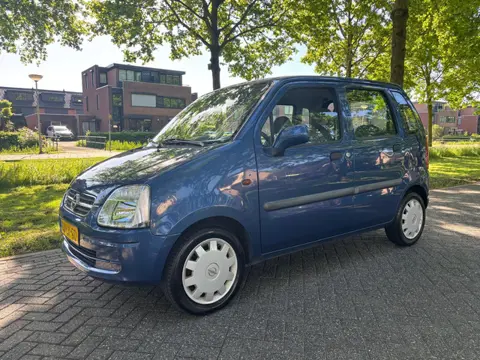 Opel Agila 1.2-16V Comfort (bj 2003)
