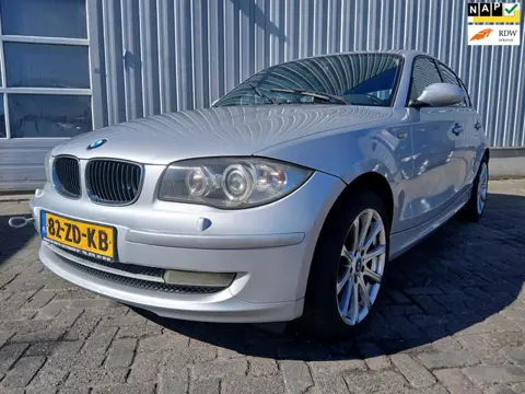BMW 1-serie 116i Business Line SCHADEAUTO!!
