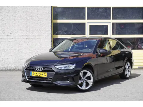 Audi A4 Limousine 35 TFSI 150PK! Automaat Pro Line BJ2022 | Lmv 16" | Led | Pdc | App-Connect | Navi