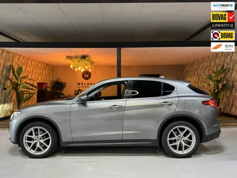 Alfa Romeo STELVIO 2.0 Turbo First Edition Garantie Memory StuurVW StoelVW Camera Elek Achterklep Le