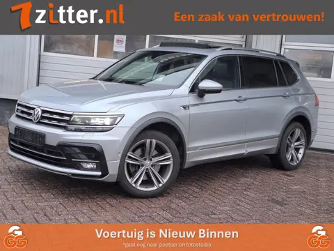 Volkswagen Tiguan Allspace 2.0 TSI 4Motion Highline Business R-Line, 7-Persoons, Panoramadak, Trekha
