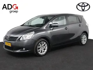 Toyota Verso 1.8 VVT-i Dynamic Business Limited | Trekhaak | Panoramadak | Stoelverwarming | Navigat