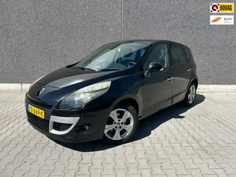 Renault Scénic 1.4 TCE Dynamique | TREKHAAK | CRUISE CONTROL | PARKEERSENSOREN | APK T/M 27-6-2027 |
