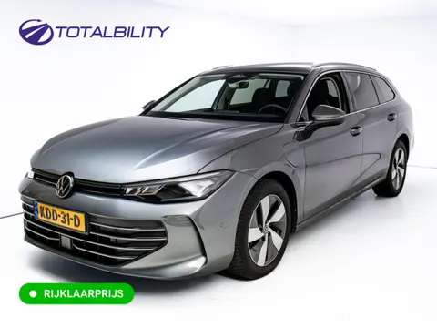 Volkswagen Passat Variant 1.5 eHybrid Business | 2 Ergo active stoelen | Wegklapbare trekhaak | Stoe