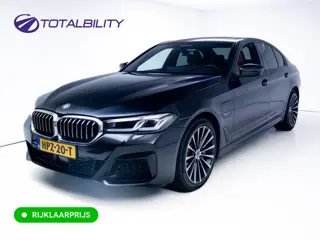 BMW 5 Serie 545e xDrive High Exec. M-sport Black Edition 394 PK automaat | Open Dak | Trekhaak elec.