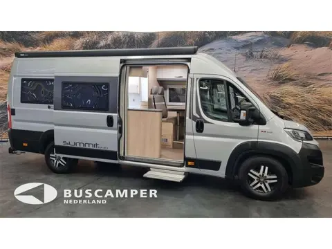 Pössl Summit 640 (bj 2018, automaat)