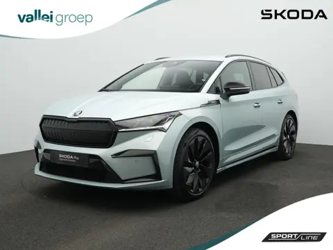 Skoda Enyaq iV 60 179 pk Sportline | Trekhaak | Matrix LED | Achteruitrijcamera | Adaptive Cruise | 