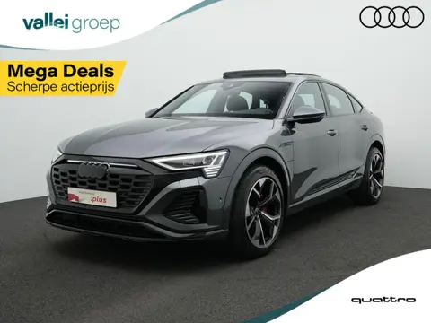 Audi Q8 Sportback e-tron 50 Quattro S Edition 95 kWh 340 pk / S-Line | Panoramadak | Valcona leder |
