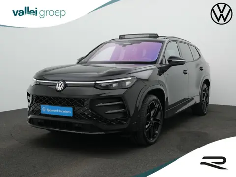 Volkswagen Tayron 1.5 eHybrid 272 pk R-Line Edition | Panoramadak | Adaptief onderstel | Stuur-/acht