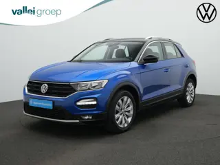 Volkswagen T-Roc 1.0 TSI 115 pk Style | Achteruitrijcamera | Stoelverwarming | Adaptive Cruise | Nav