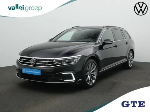 Volkswagen Passat Variant 1.4 TSI PHEV 218 pk GTE | IQ Light | Achteruitrijcamera | Elektrische acht