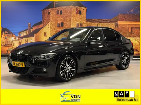 BMW 3-serie 330i High Exe M-Sport Aut Leer Harman Kardon