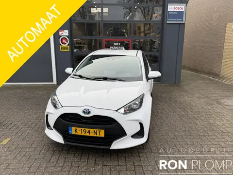 Toyota Yaris 1.5 Hybrid Active automaat / Airco clima/ Apple carplay/ Camera/ Cruise/