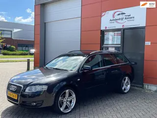 Audi A4 Avant 2.0 TDI Advance LEER AIRCO NAVI PDC CRUISE