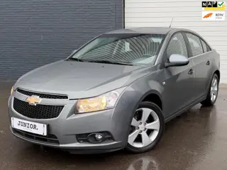 Chevrolet Cruze 1.8 LT LEDER/VOLONDERHOUD/STOELVERWARMING/NAVI