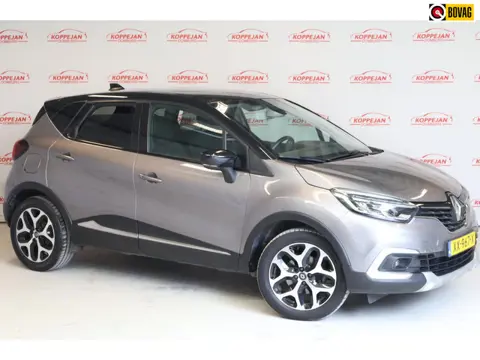 Renault Captur 1.3 TCe 150 PK Intens NL auto, Trekhaak, LED, Camera, All season banden!