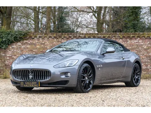Maserati GranCabrio 4.7 "Comfort Package" Major maintenance at the Maserati dealer a few months ago,