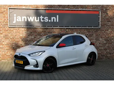 Toyota Yaris 1.5 Hybrid Tokyo Spirit (bj 2022, automaat)