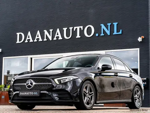 Mercedes-Benz A200 AMG Line Apple CarPlay Camera Stoelverw