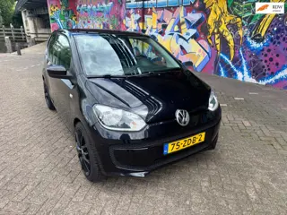 Volkswagen Up! 1.0 move up! BlueMotion goed onderhouden ijskoude airco perfect rijdend navigatie ele