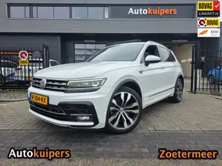 Volkswagen Tiguan 1.5 TSI ACT Highline Business R | Met o.a. panoramadak, elektr. uitkl. trekhaak, c