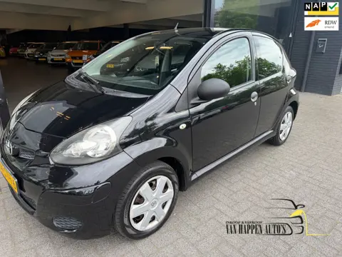 Toyota Aygo 1.0-12V Now