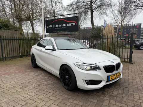 BMW 2-serie Coupé 220d High Exe Xenon Leder M-Sport Nav Clima