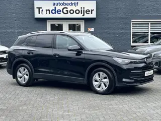 Volkswagen Tiguan 1.5 eTSi DSG Life Edition | EL. TREKHAAK | 5 JAAR FABRIEKSGARANTIE |