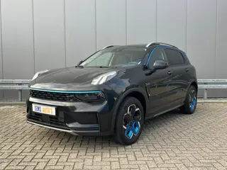 Lynk & Co 01 1.5 Pano / Appel Car Play / Infinity Audio