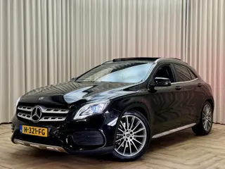Mercedes-Benz GLA 250 4Matic *AMG* Panoramadak / Leder/Alcantara / Stoelverwarming / Camera / LED / 