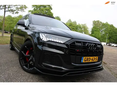 Audi Q7 60 TFSI 550PK Competition | RS-Zetels |PANO| LASER|Head-up