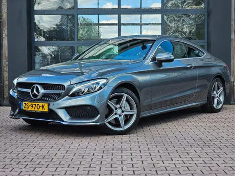 Mercedes-Benz C-Klasse Coupé 250 Edition 1 | Automaat | LED | Elek. stoelen | Sfeerverlichting | AMG