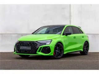 Audi RS3 2.5 TFSI Sportback Quattro / Keramisch / Panoramadak / RS sportuitlaat