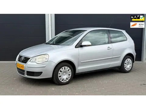 Volkswagen Polo 1.4-16V Trendline/Airco/E.ramen/Apk/Netjes