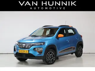 Dacia Spring Comfort Plus 27 kWh | Camera | Airco | Leder | Navi |
