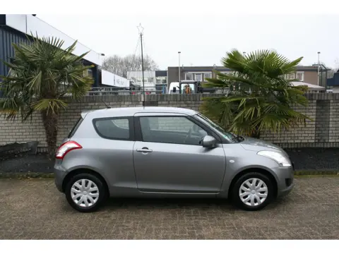 Suzuki Swift 1.2 Base