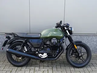 Moto Guzzi V7 STONE II (bj 2018)