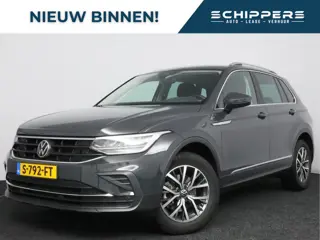 Volkswagen Tiguan 1.5 TSI Life Business | Navigatie | Trekhaak | 1.800kg trekgewicht | Winterpakket
