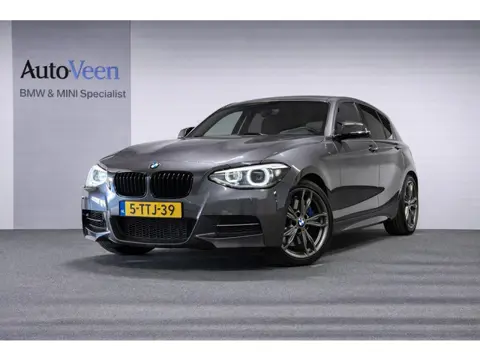 BMW 1-serie M135i (M-SPORT, 320PK, LED, NL AUTO, GOED ONDERHOUDEN)