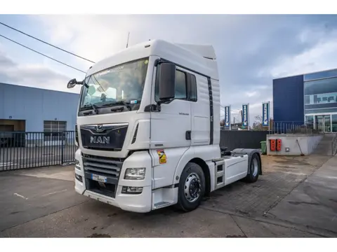 MAN TGX 18.460 XLX + INTARDER (bj 2018, automaat)