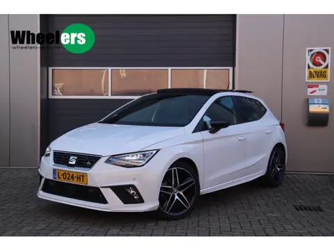 SEAT Ibiza 1.0 TSI FR Business Intense Plus, Pano, Camera, Stoelverwarming