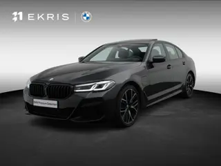 BMW 5 Serie Sedan 530e M Sportpakket | Comfortstoelen | Stuurverwarming | Head-Up Display | Harman K