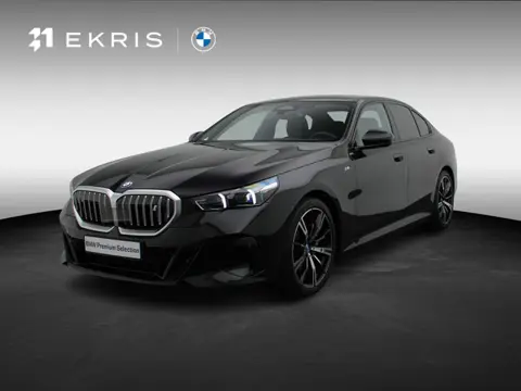 BMW i5 eDrive40 M Sportpakket | Harman Kardon | Panoramadak | Driving Assistant Plus | 20"