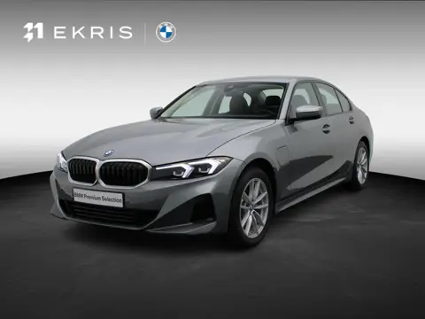 BMW 3 Serie Sedan 320e Sportstoel | Widescreen Display | Live Cockpit Plus | 17"